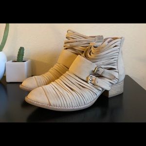 Jeffrey Campbell Isley Tan Ankle Booties